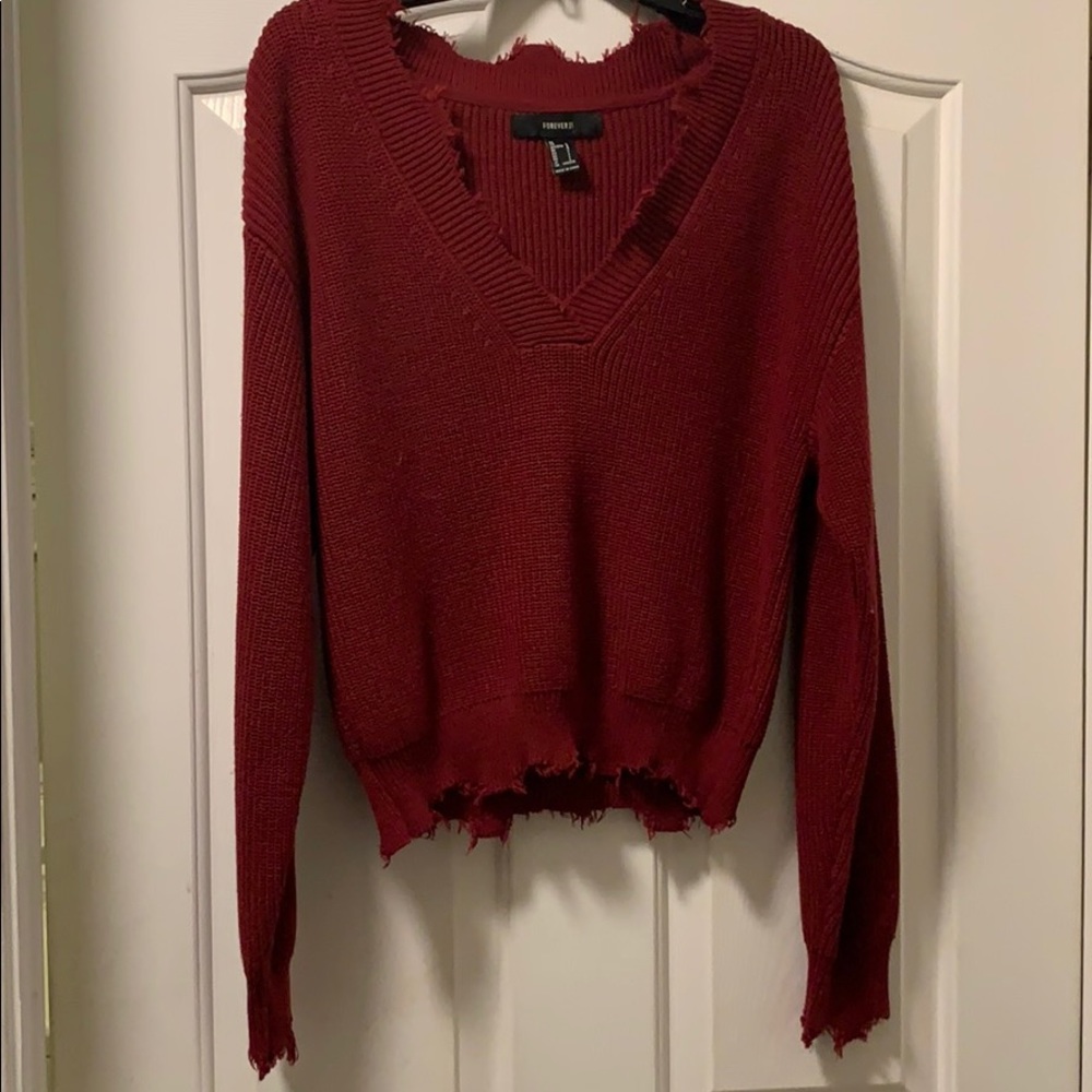 Maroon sweater